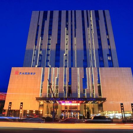 Shenyang Tianfeng International Hotel Экстерьер фото